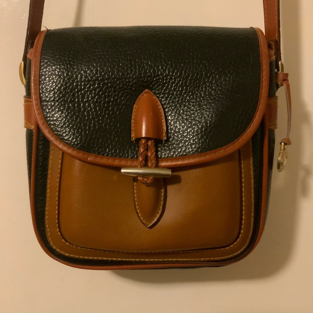 Dooney and Bourke leatherCrossbody bag